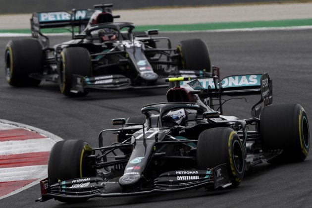 Bottas Hamilton Mercedes Fórmula 1 EFE