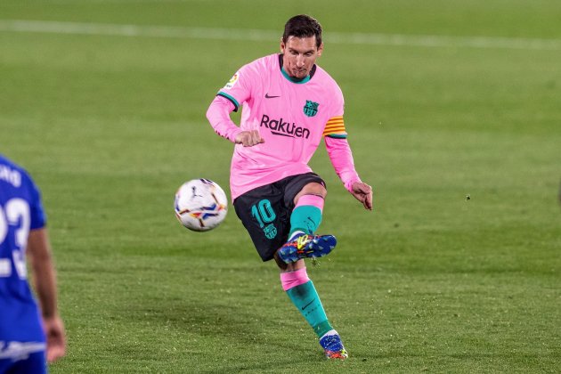 messi rocía EFE