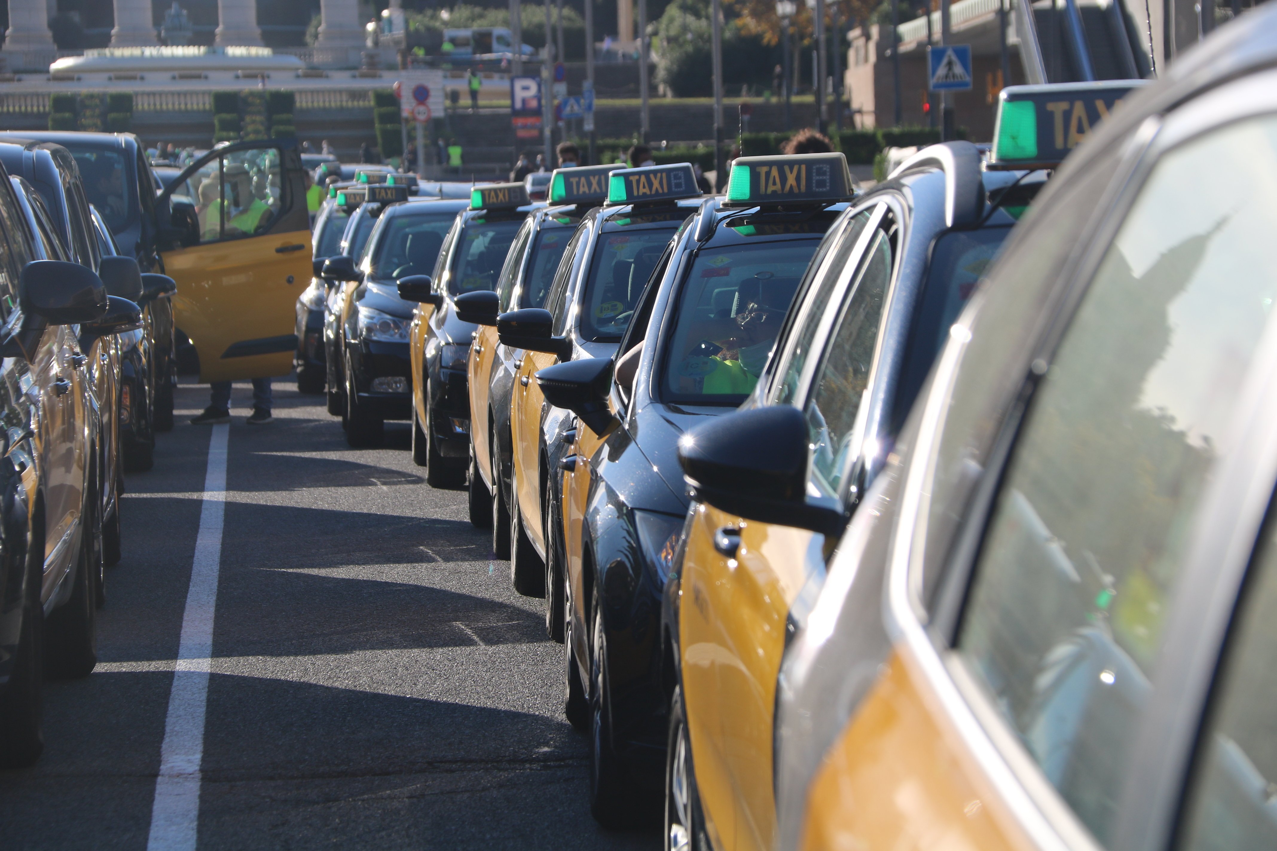 Un 5% de taxis adaptados en Barcelona, una obligación 13 años incumplida