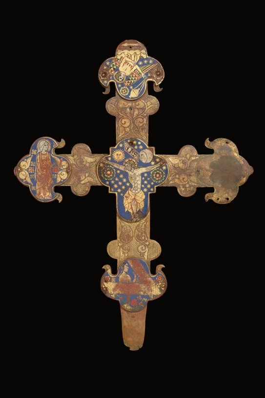cruz procesional 1330 1350 espana plata dorada esmalte c the trustees of the british museum 2016 ajo rights reserved