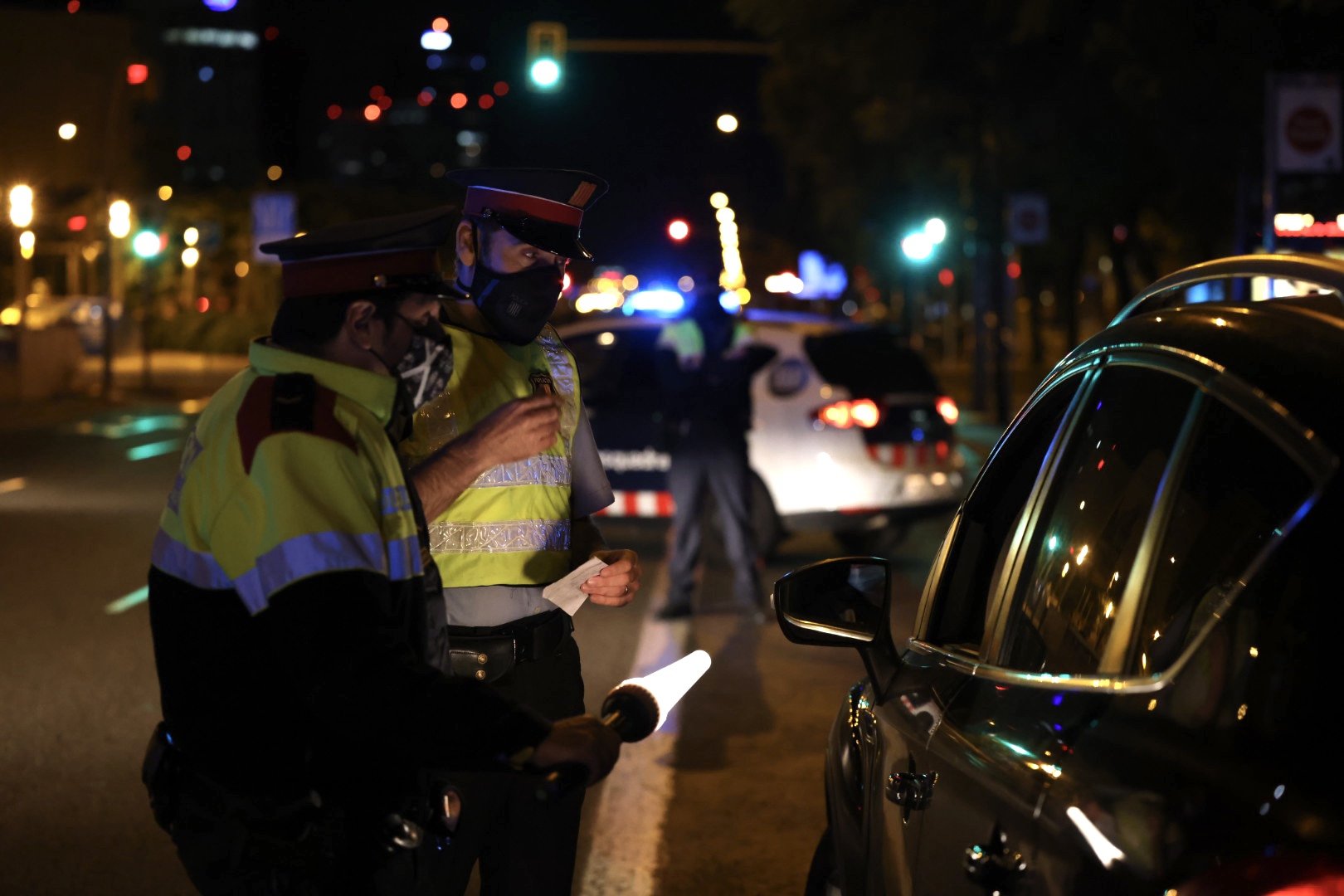 Control Mossos toc de queda coronavirus - Sergi Alcàzar