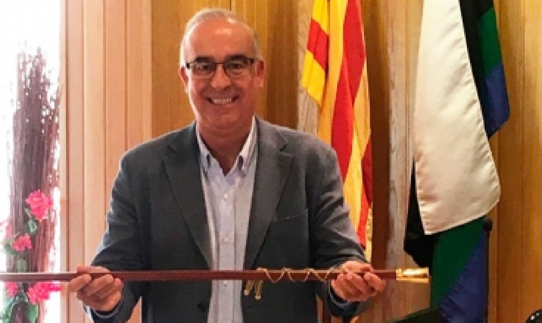 El alcalde de Cabrera de Mar queda en libertad con cargos