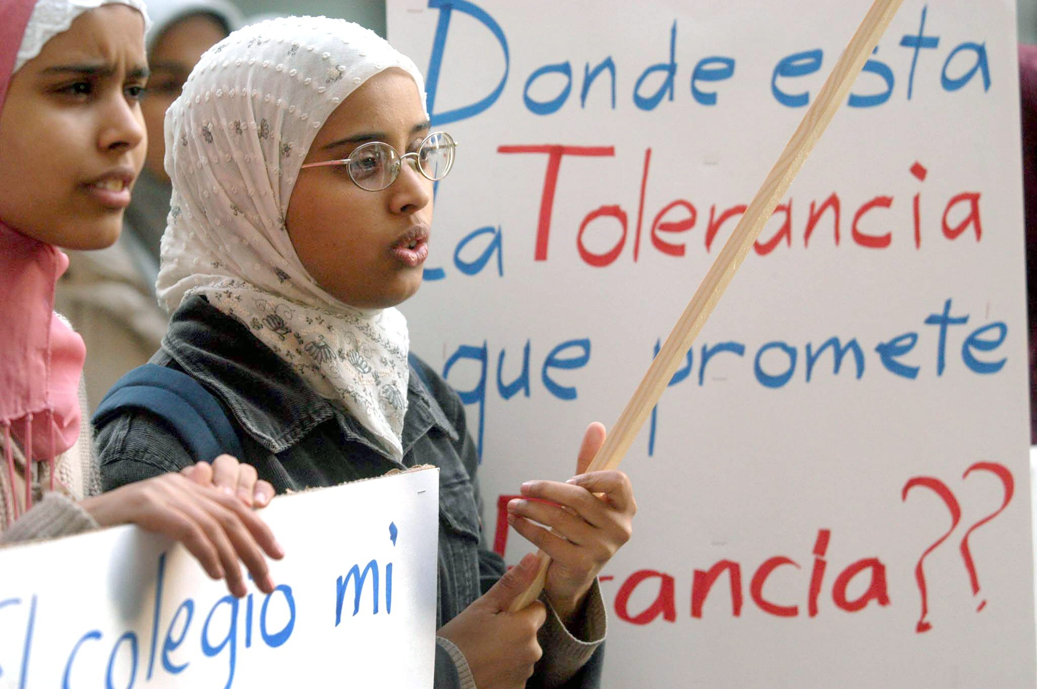 El Gobierno valenciano claudica ante la xenofobia y elimina la asignatura de religión islámica