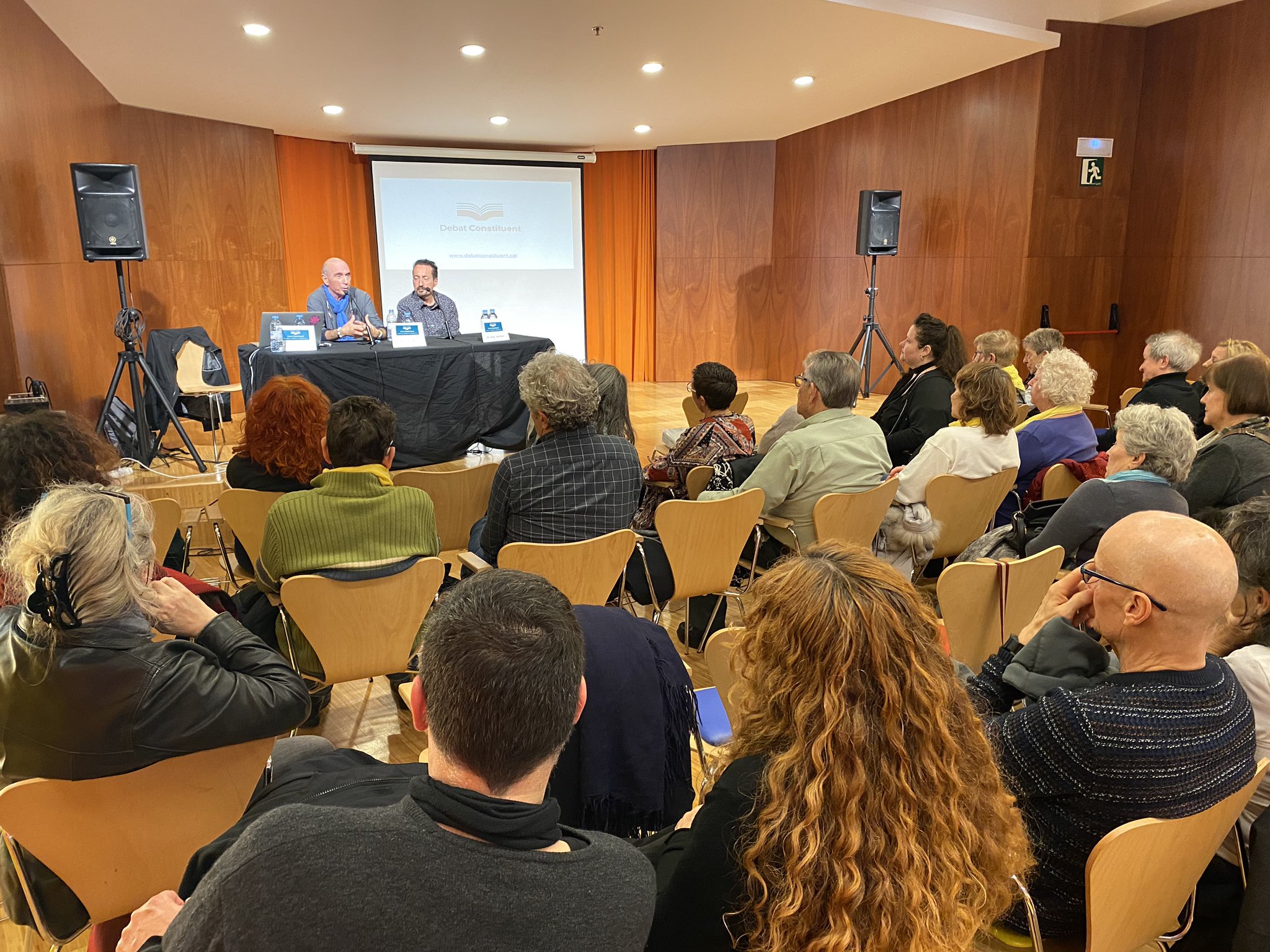 El Debat Constituent entregarà al setembre una Constitució catalana al Parlament