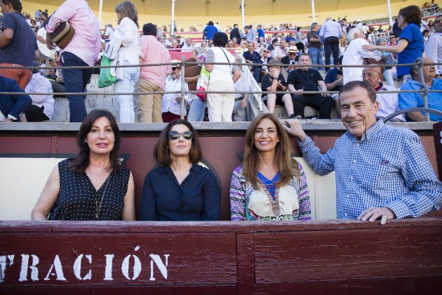 Mariló Montero Fernando Sánchez Dragñó Carmen Martínez Bordiú Toros GTRES
