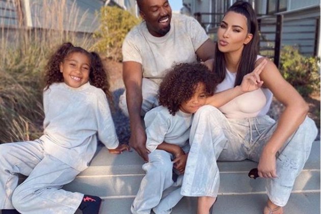 Kim Kardashian amb Kanye West i familia @kimkardashian