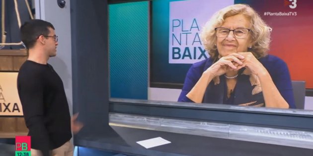 Xavi Rossinyol con Manuela Carmena en Planta Baja TV3