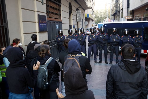 desnonament lleida mossos - acn desnonament lleida mossos - acn