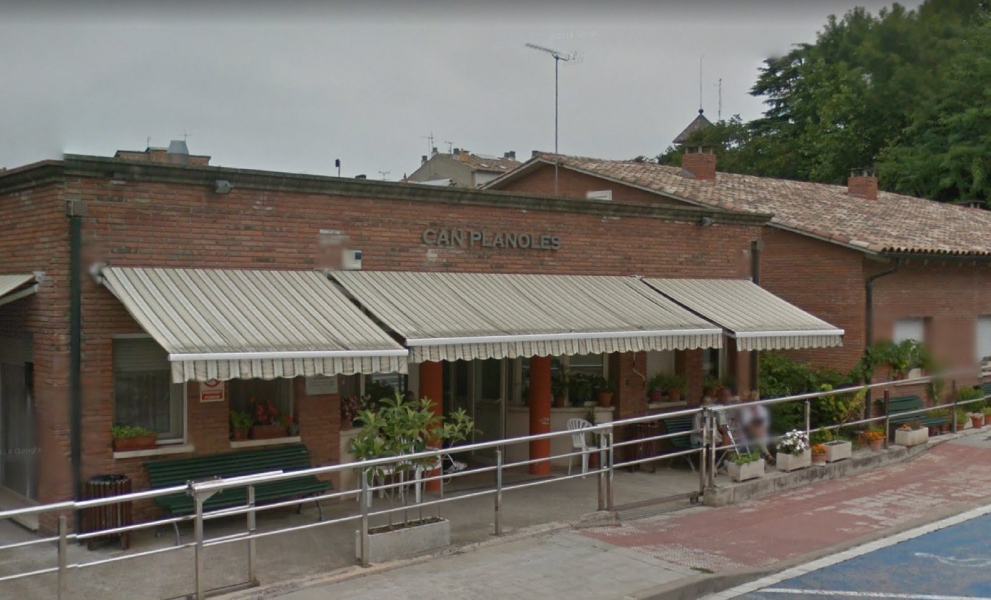 Detectan un brote de Covid con 35 positivos en una residencia de Roda de Ter