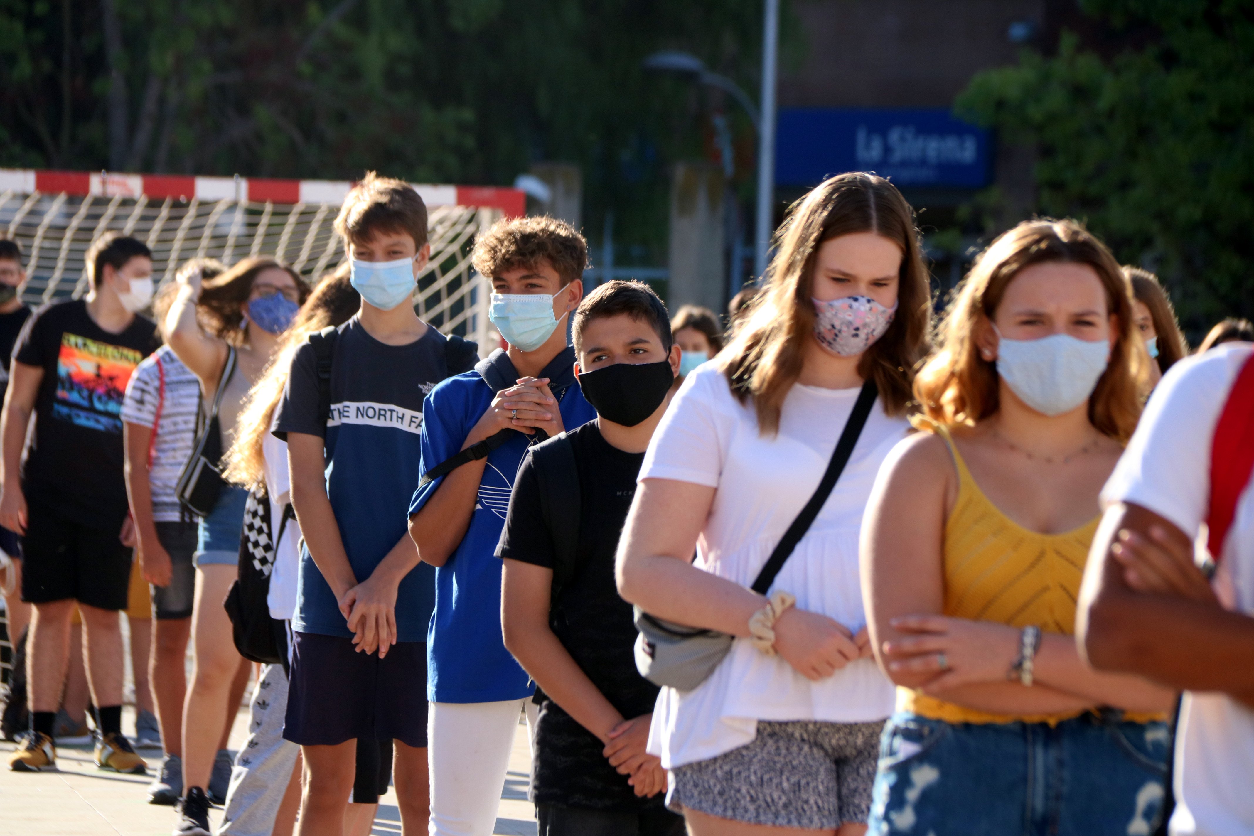 Educació ve como "una actividad educativa" que un alumno se haga una PCR