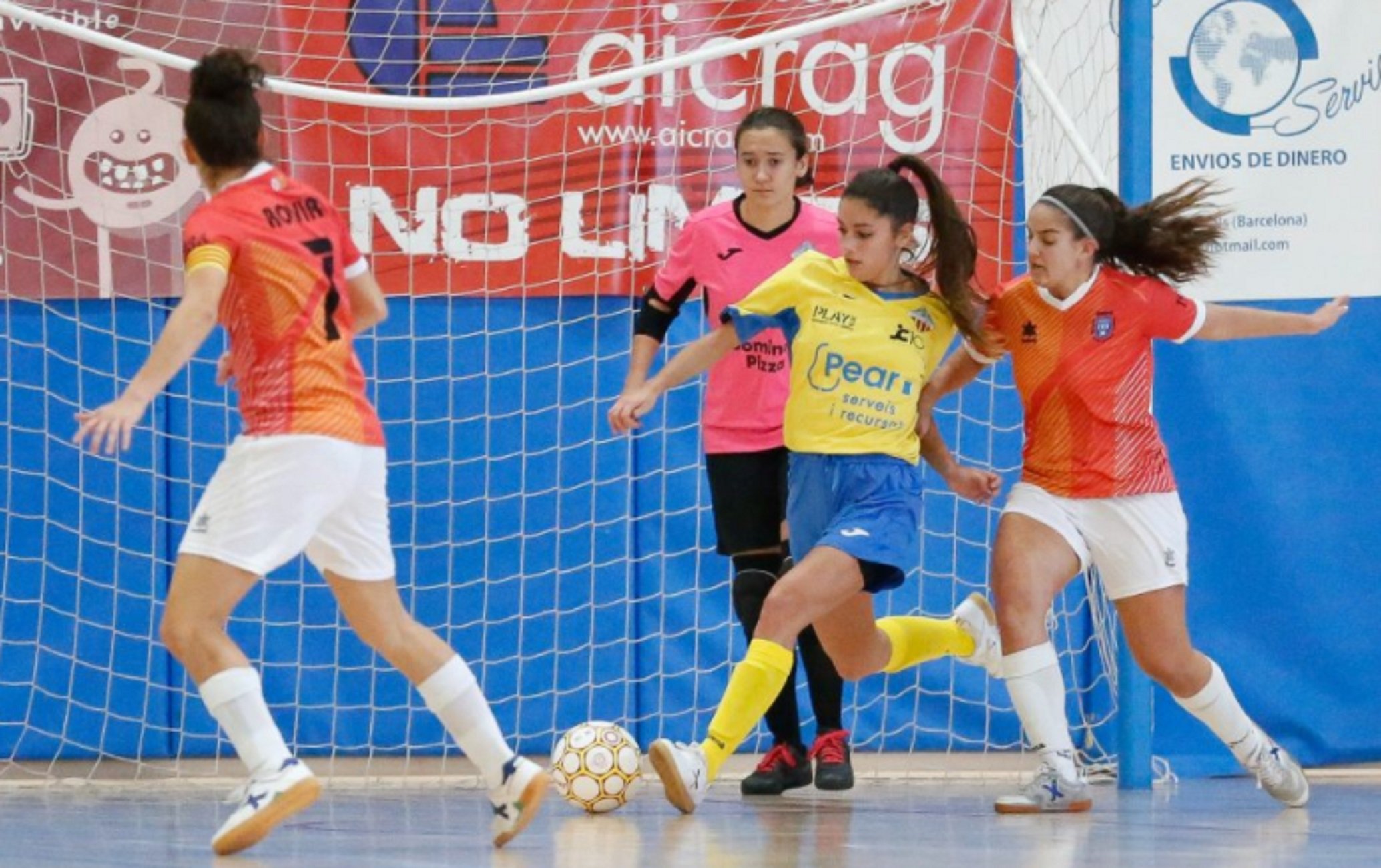 El fútbol sala femenino, obligado a competir pero no a pasar los tests PCR