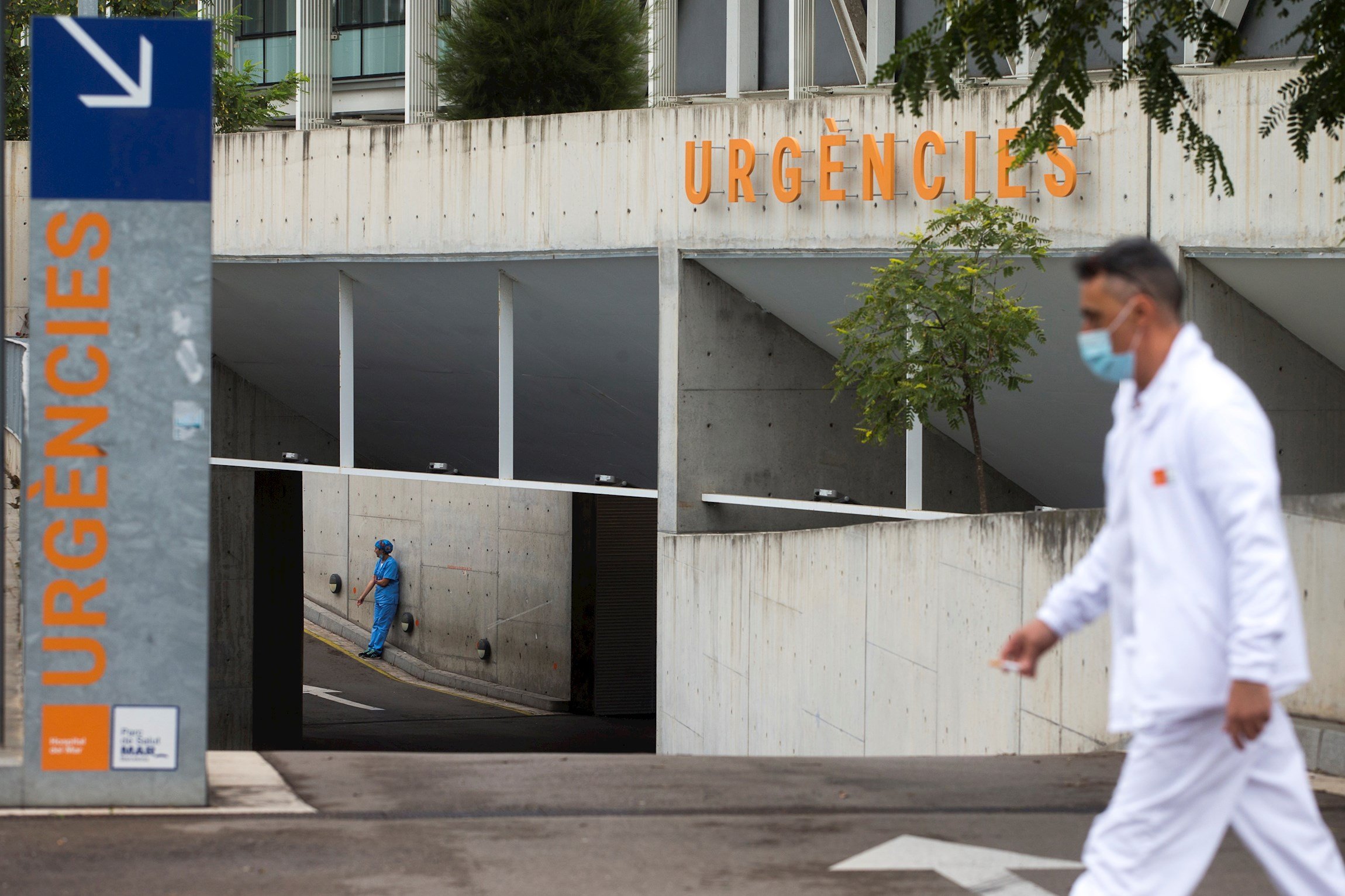 Las urgencias del Hospital del Mar, colapsadas: "Decenas de pacientes superan las 24 horas de ingreso"