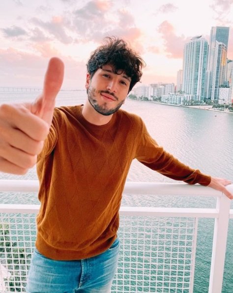 sebastian yatra