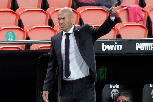 Zidane Valencia Real Madrid 20/21 EFE