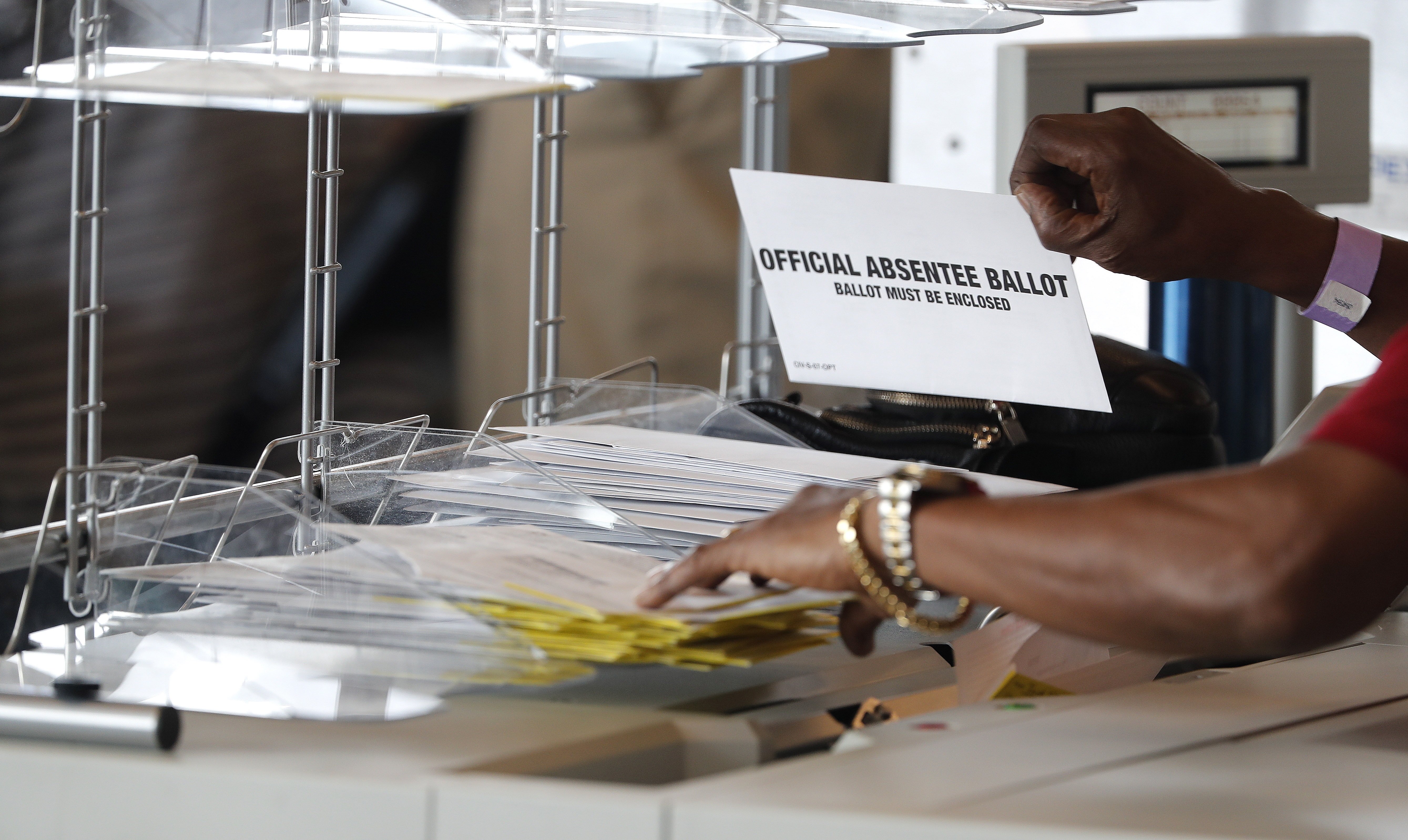Geòrgia anuncia que el recompte de vots serà a mà
