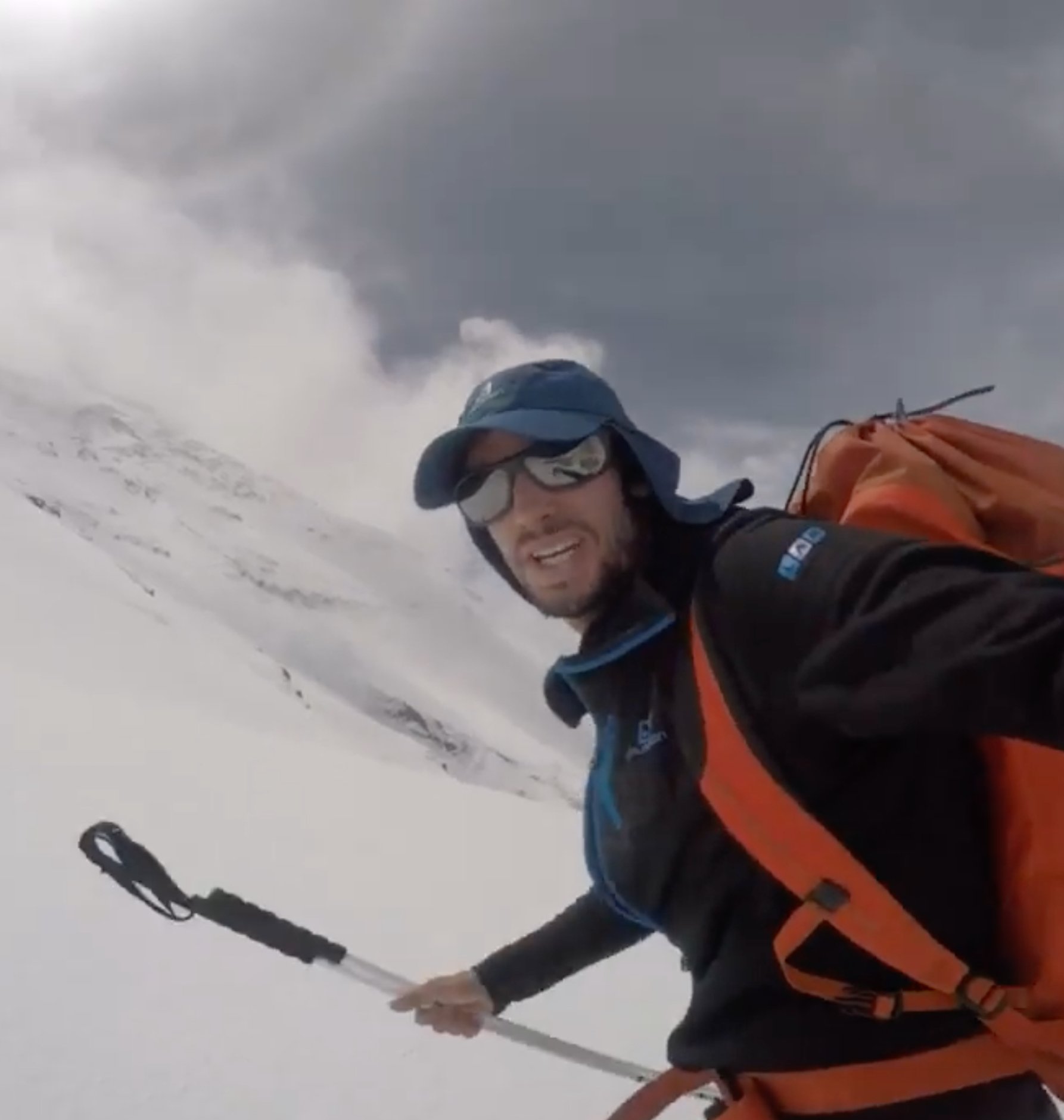 Kilian Jornet torna a l'Everest amb un nou objectiu