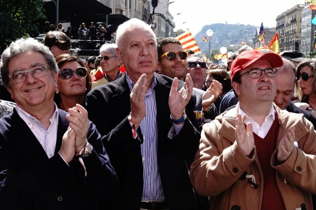 Iceta Margallo Millo manifestació unionista Roberto Lázaro