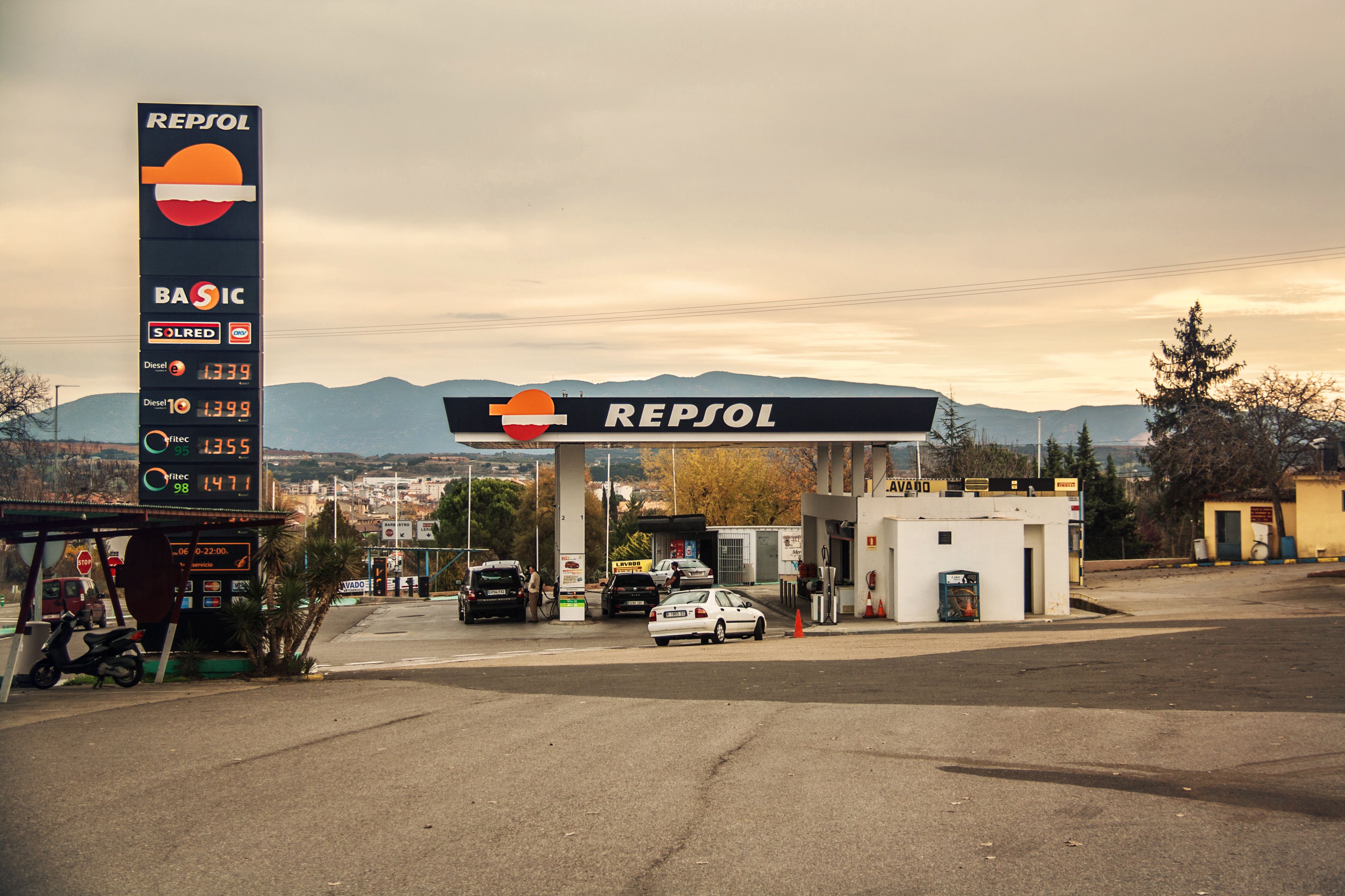 Repsol guanya 639 milions, un 39 % menys amb extraordinaris