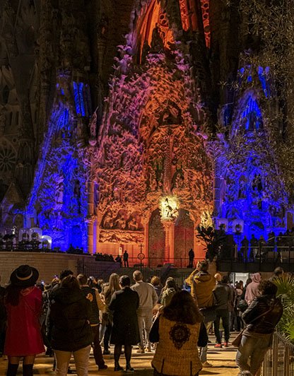 Sagrada Familia iluminada