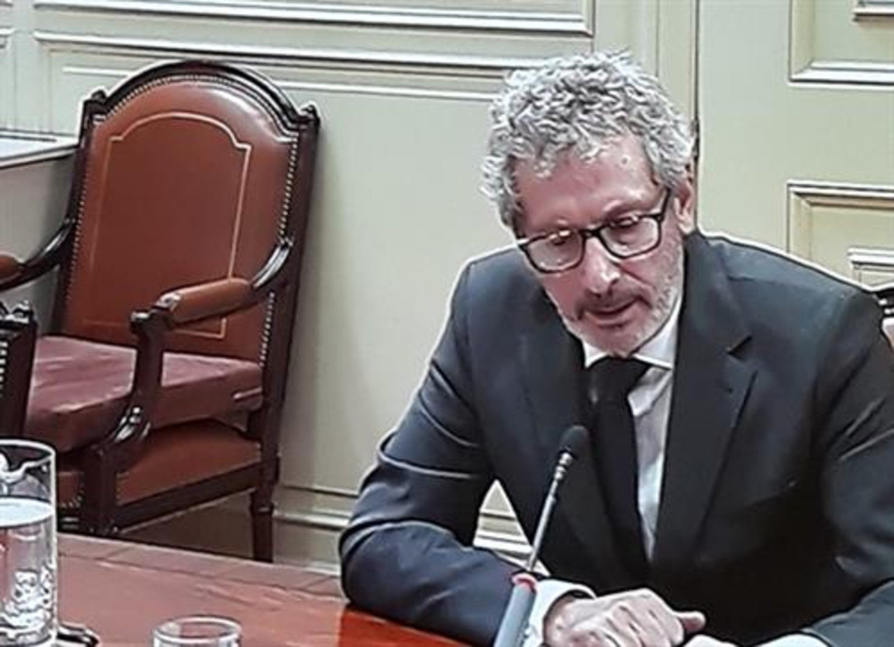 El gobierno español envía al juez De la Mata a la Haya, al Eurojust