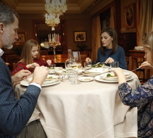 familia real cenar zarzuela
