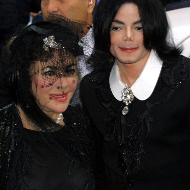 Michael Jackson y Elizabeth Taylor GTRES