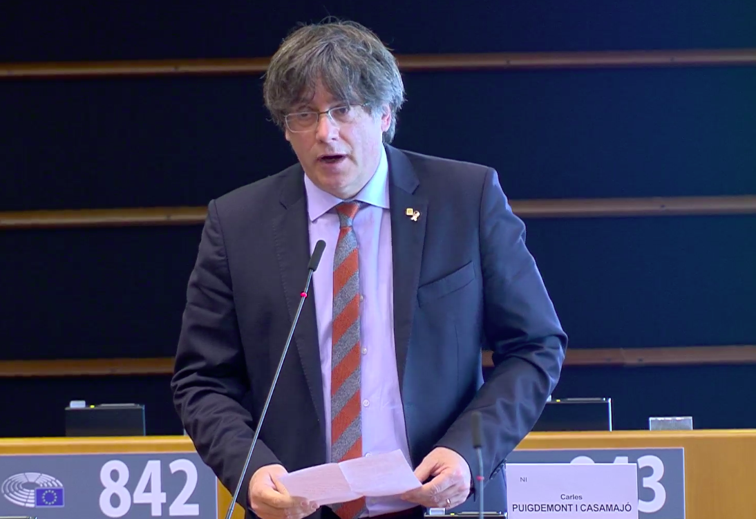 Puigdemont denuncia a l'Eurocambra la presó de Junqueras: "És una vergonya"