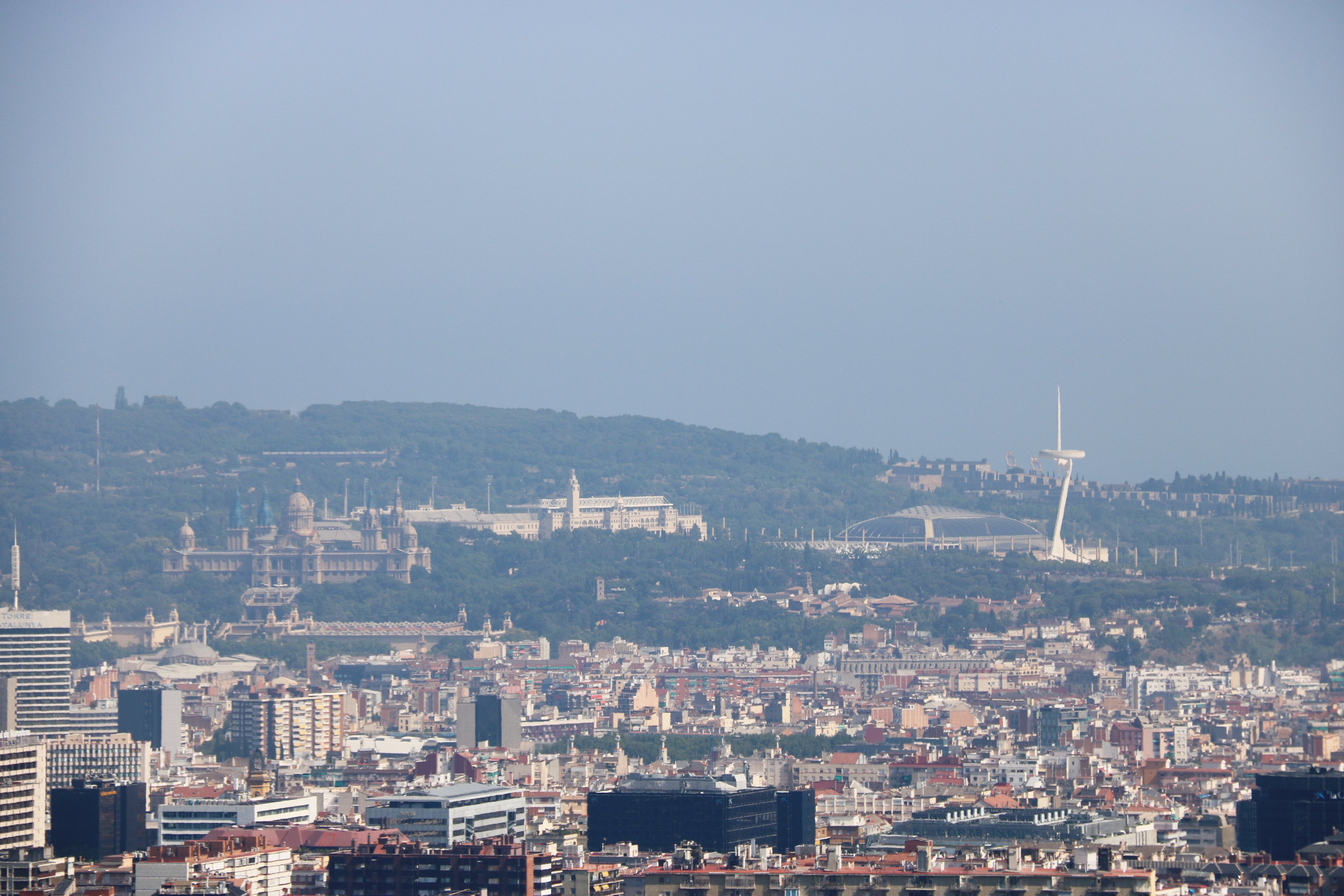 Activado un aviso preventivo de contaminación por aumento de partículas en Barcelona y la Plana de Vic