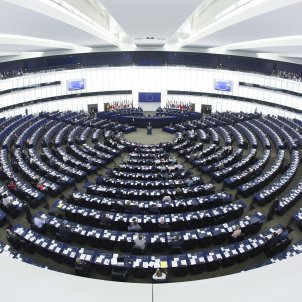 La mesa del Parlament Europeu decidirà si permet l'ús del català als plens