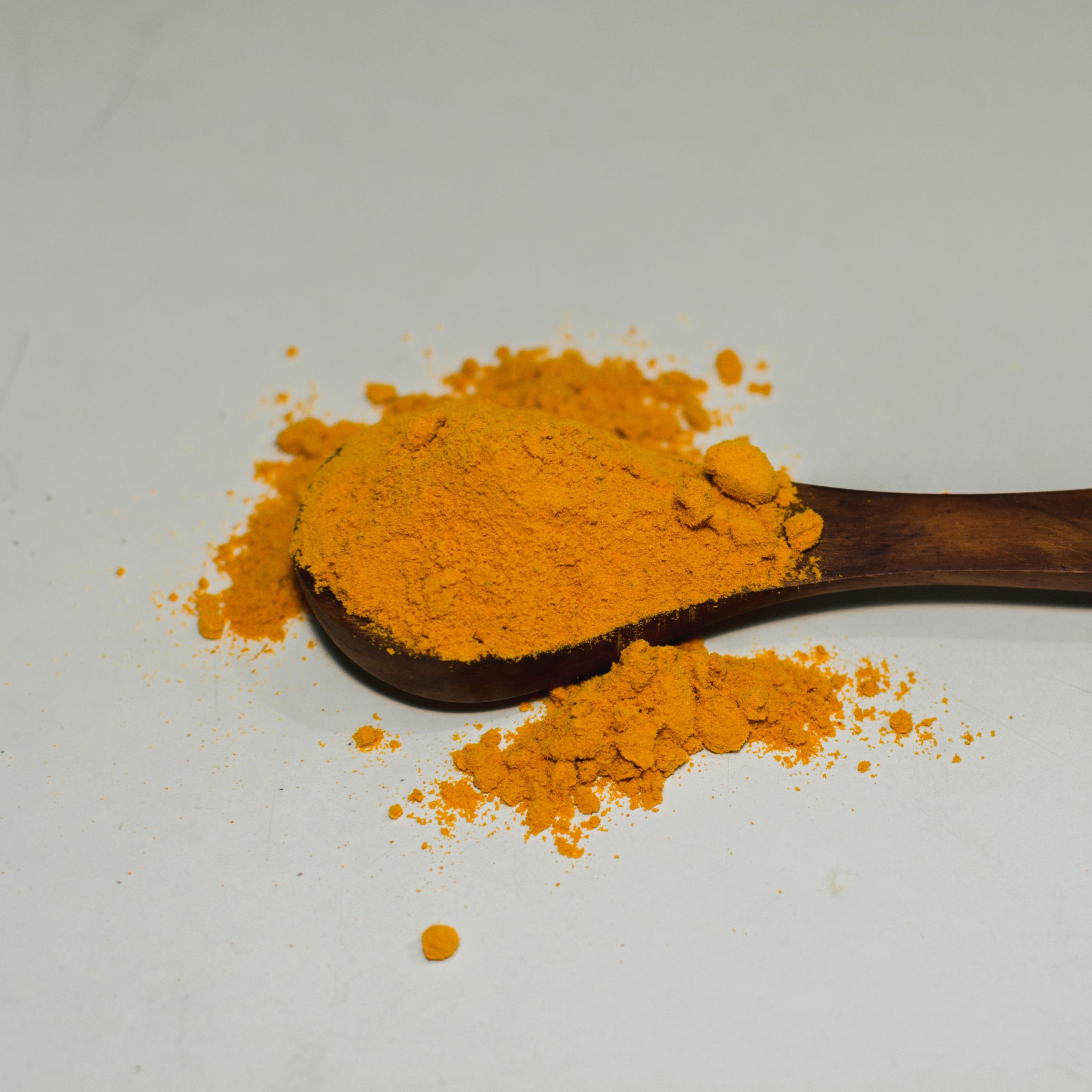 Cinco alimentos que deberías incluir en tu dieta cuando te resfrías