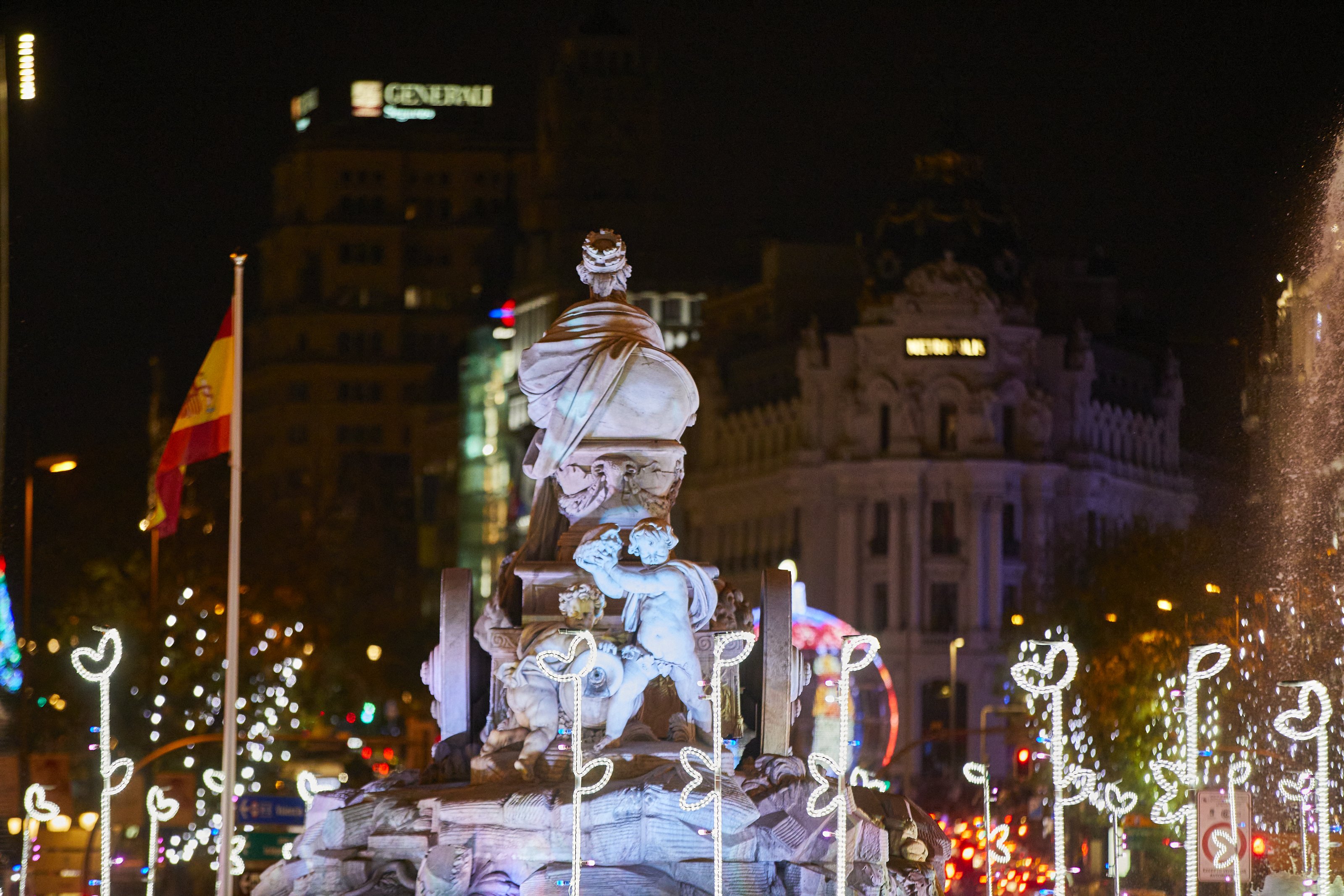 Aglomeraciones en Madrid en la inauguración de las luces de Navidad