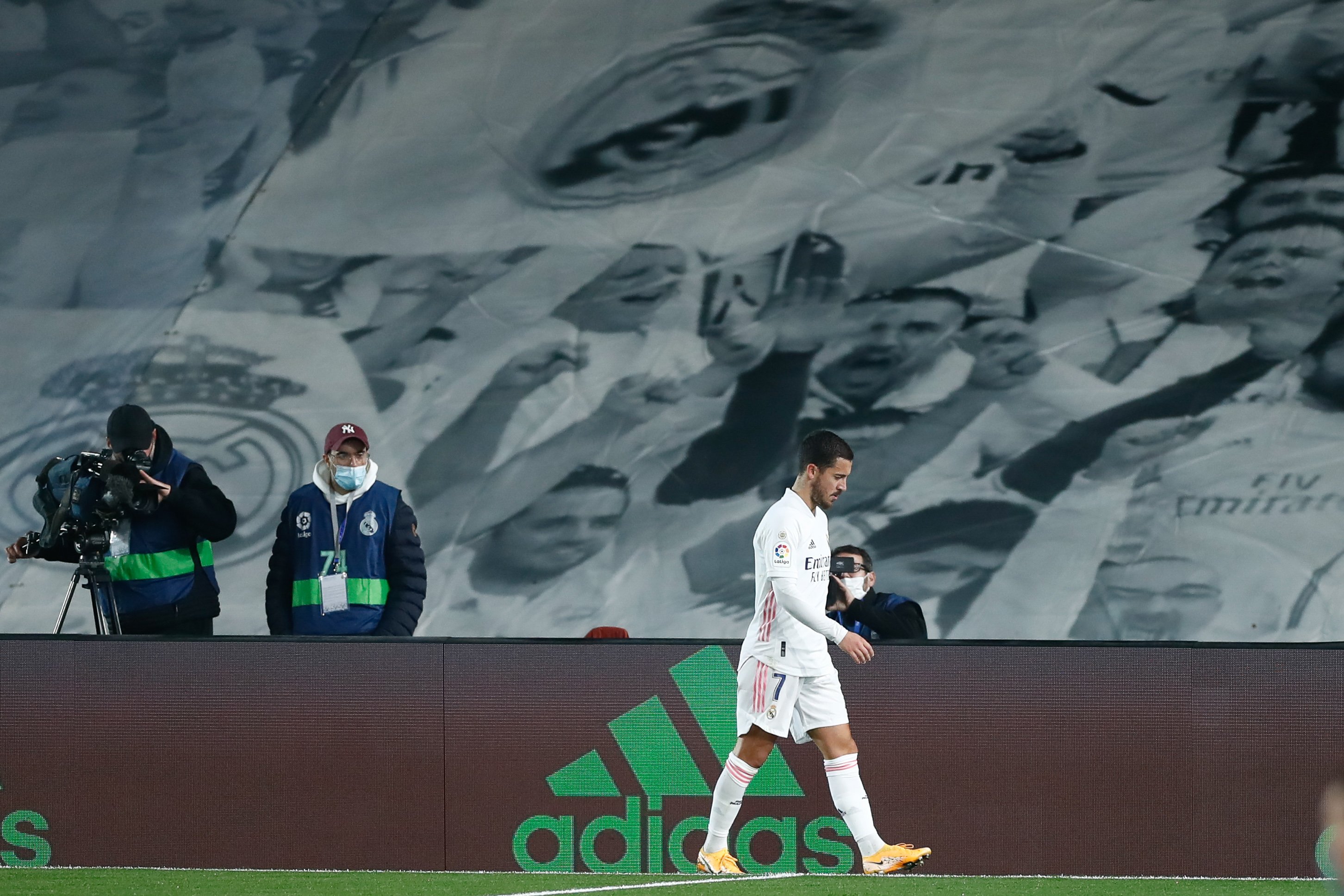Portadas de camuflaje: 'Marca' esconde la derrota del Real Madrid
