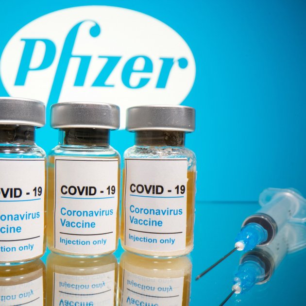 NO UTILITZAR MES vacuna Pfizer ACN/Reuters