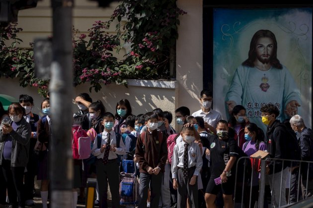 escolars hong kong coronavirus efe