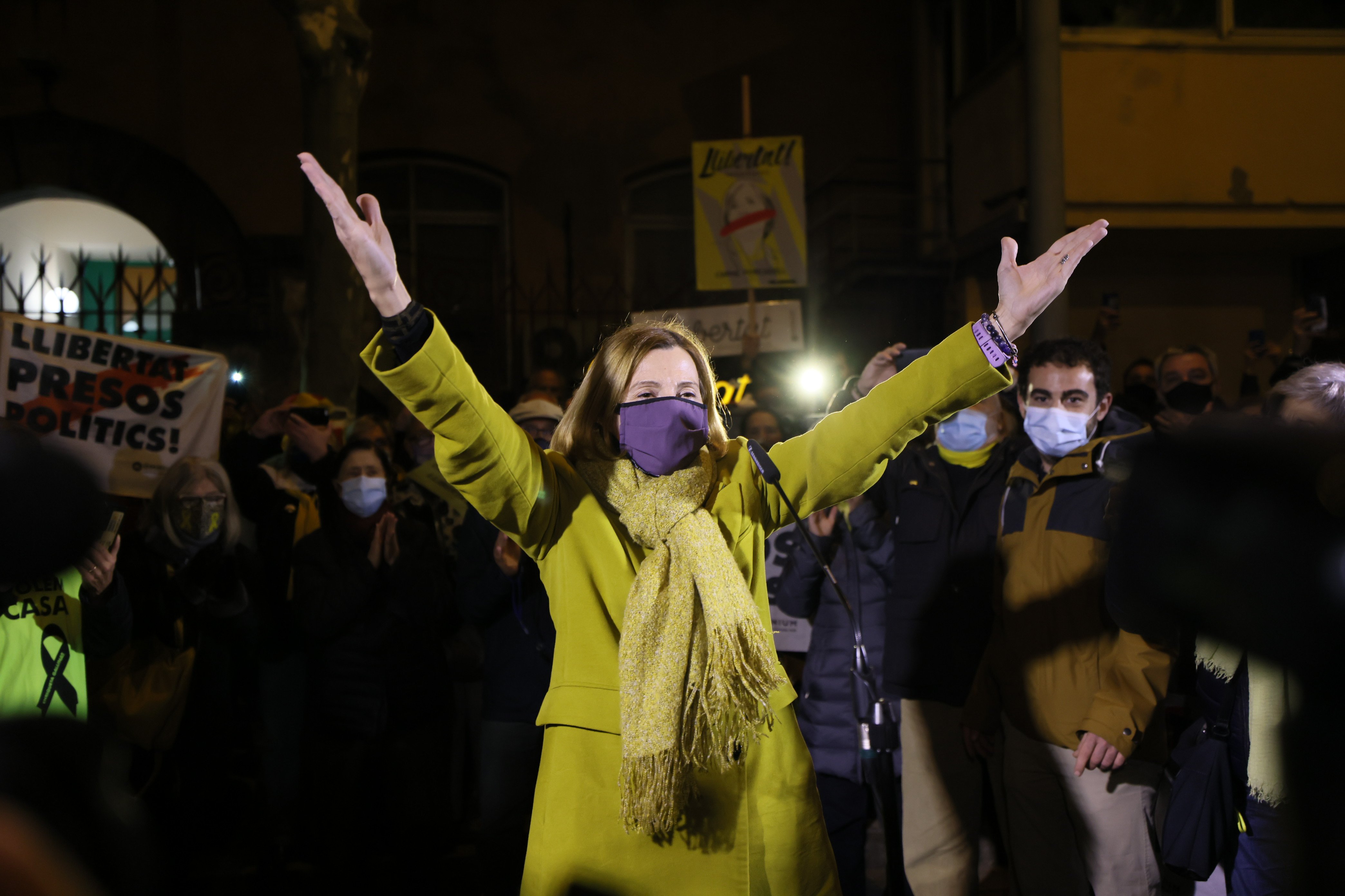 Forcadell i Bassa tornen a la presó i animen a persistir: "No ens rendirem!"