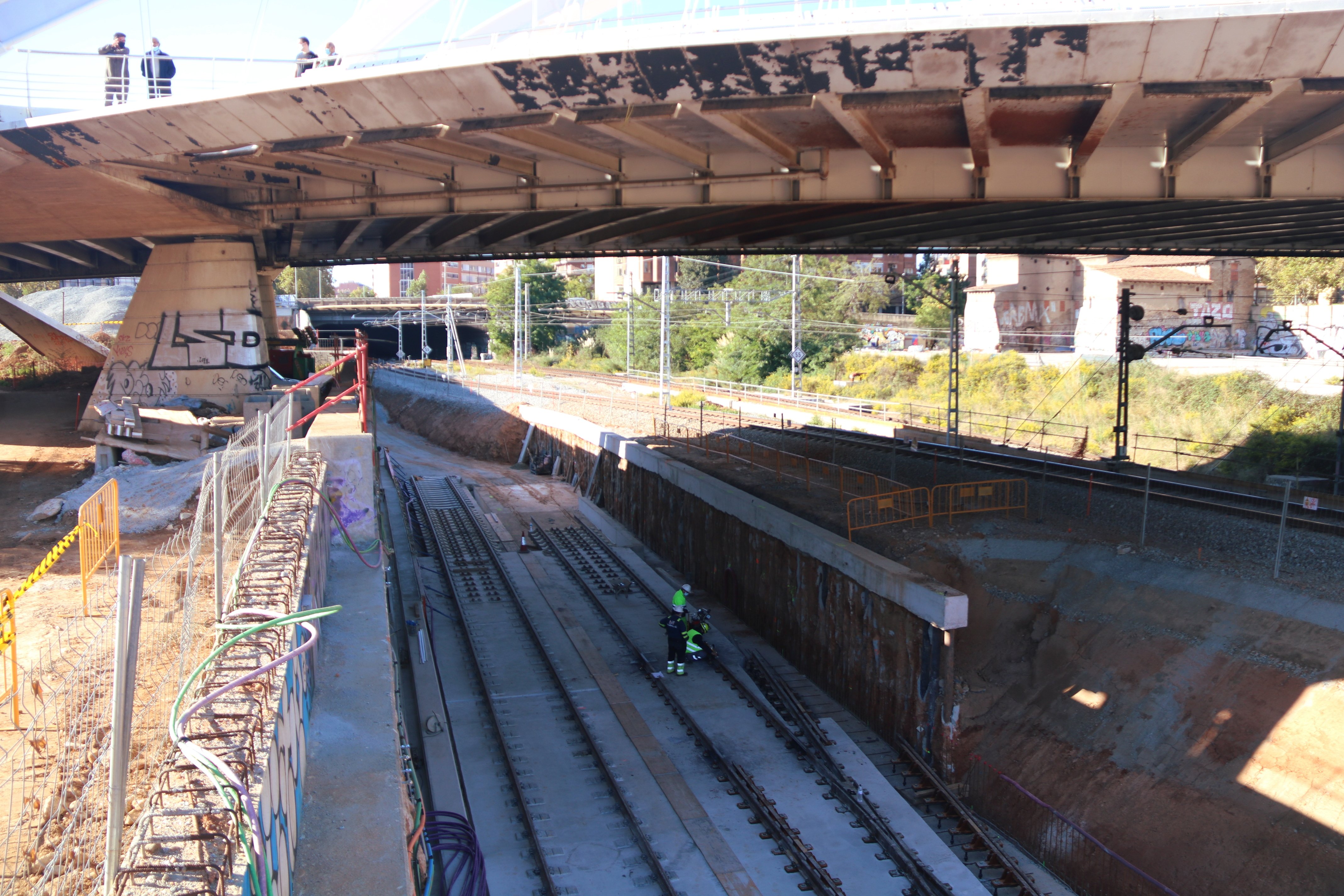 La estación intermodal de la Sagrera, a punto para la circulación de trenes