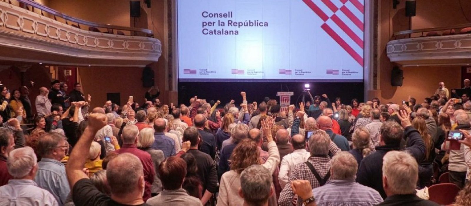 Más de 22.000 personas han pedido el carné del Consell per la República