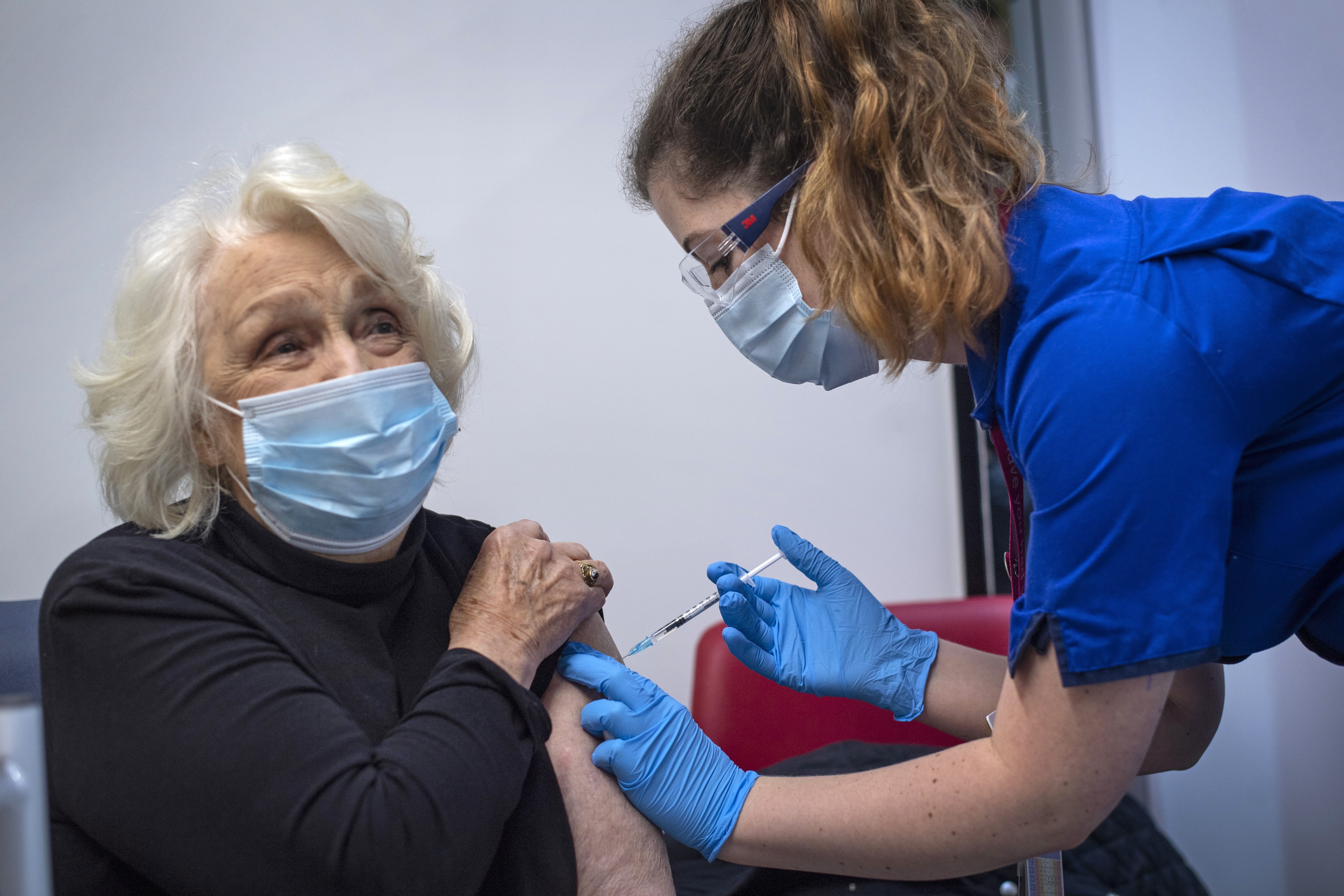 L'Agència Europea del Medicament dona llum verda a la vacuna Pfizer