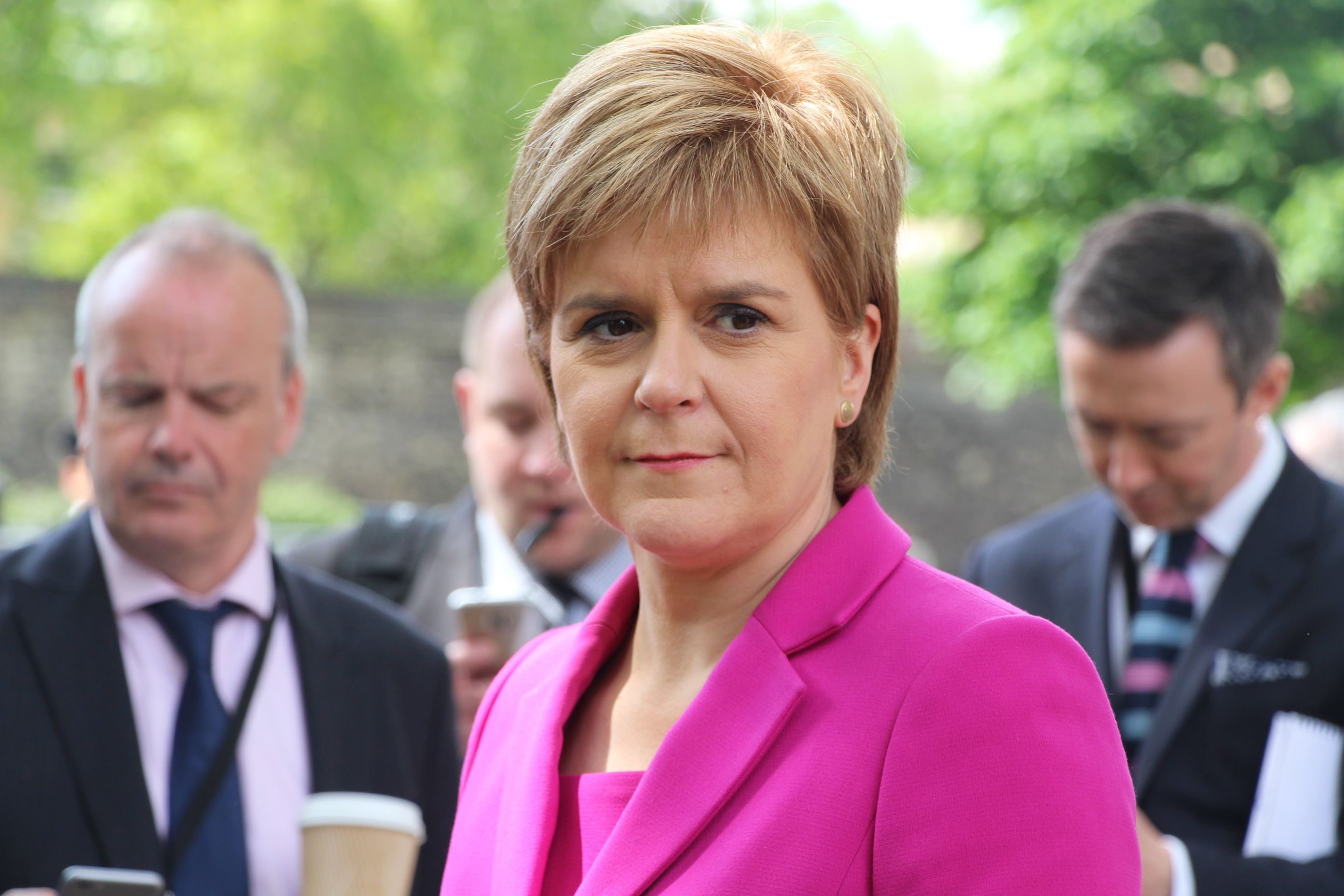 A Sturgeon no le "sorprende" el rechazo de Rajoy a la propuesta escocesa