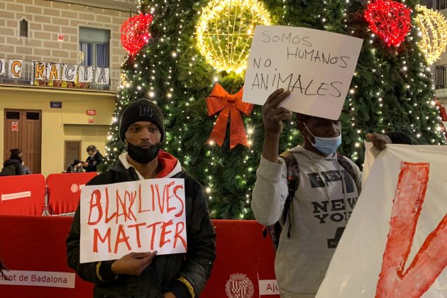 manifestación badalona black lives mater nave incendio - Mar Acero