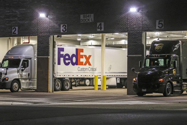 camions repartiment vacuna pfizer efe