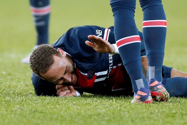Neymar lesión PSG Olympique Lyon EFE