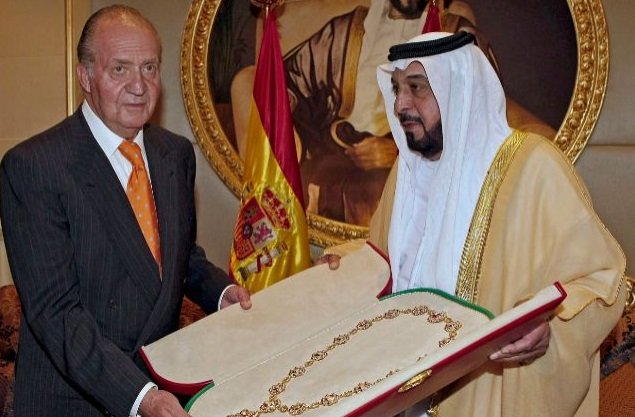 reo juan carlos regalo emir araba