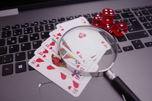 Poker online