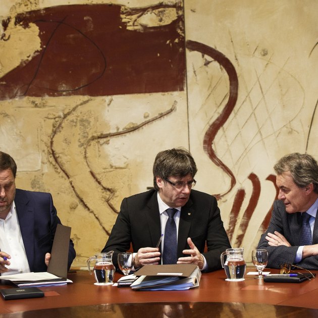 Reunio de Govern Mas Puigdemont Junqueras - Sergi Alcàzar