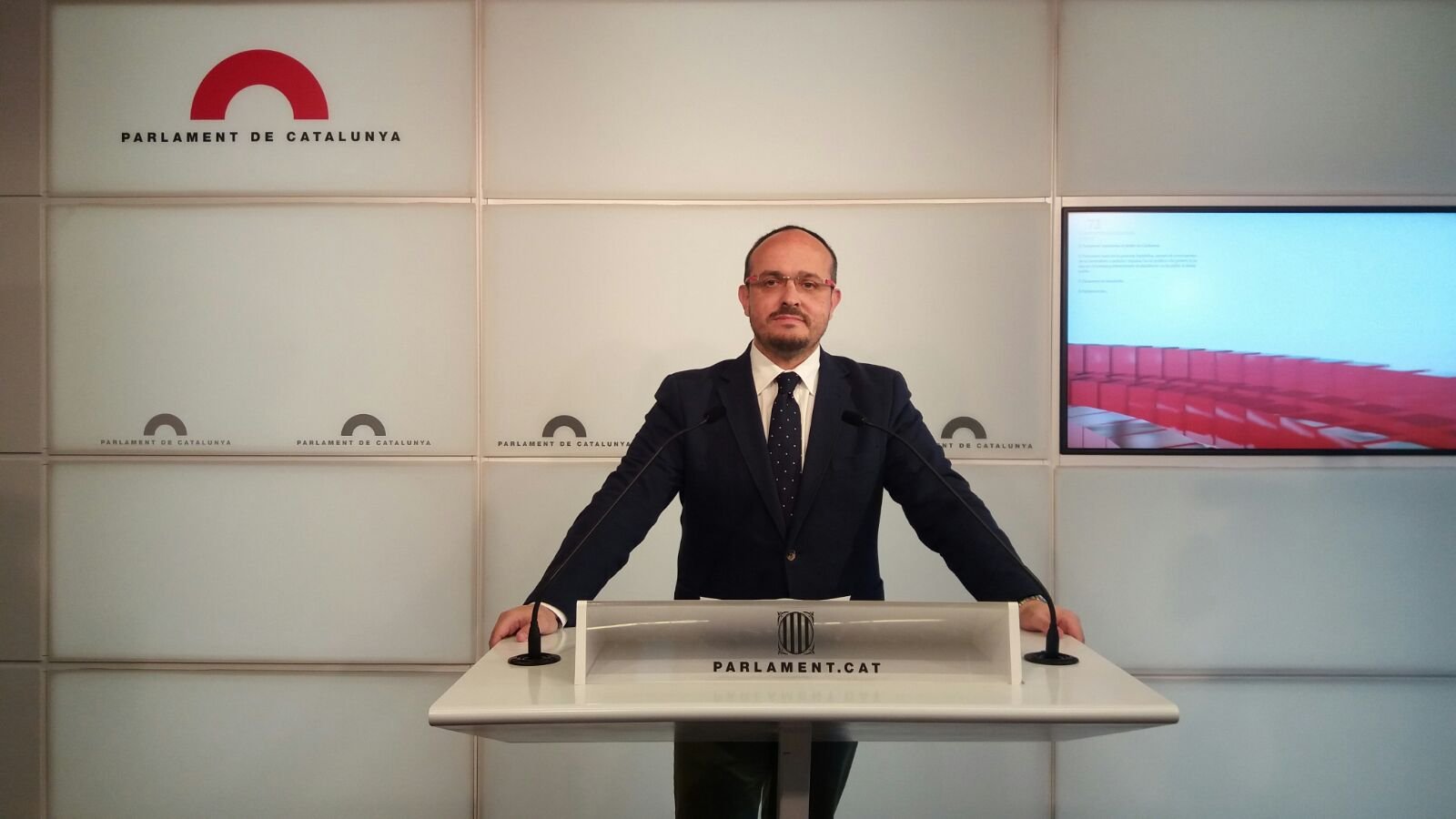 Fernández: “El referèndum és una eina de baixa qualitat democràtica”