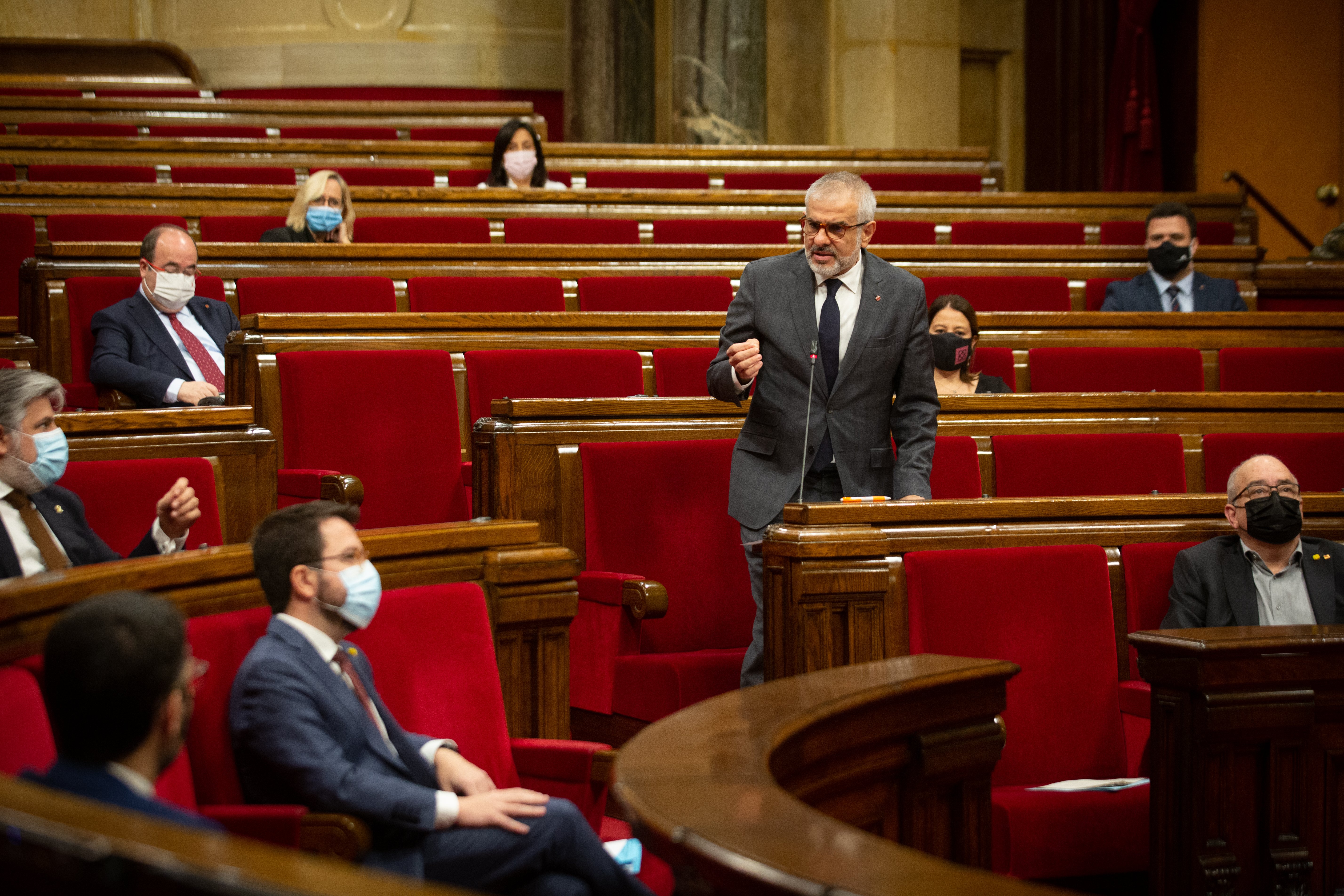 L'oposició insta el Govern a anticipar-se a la tercera onada amb ajuts i mesures