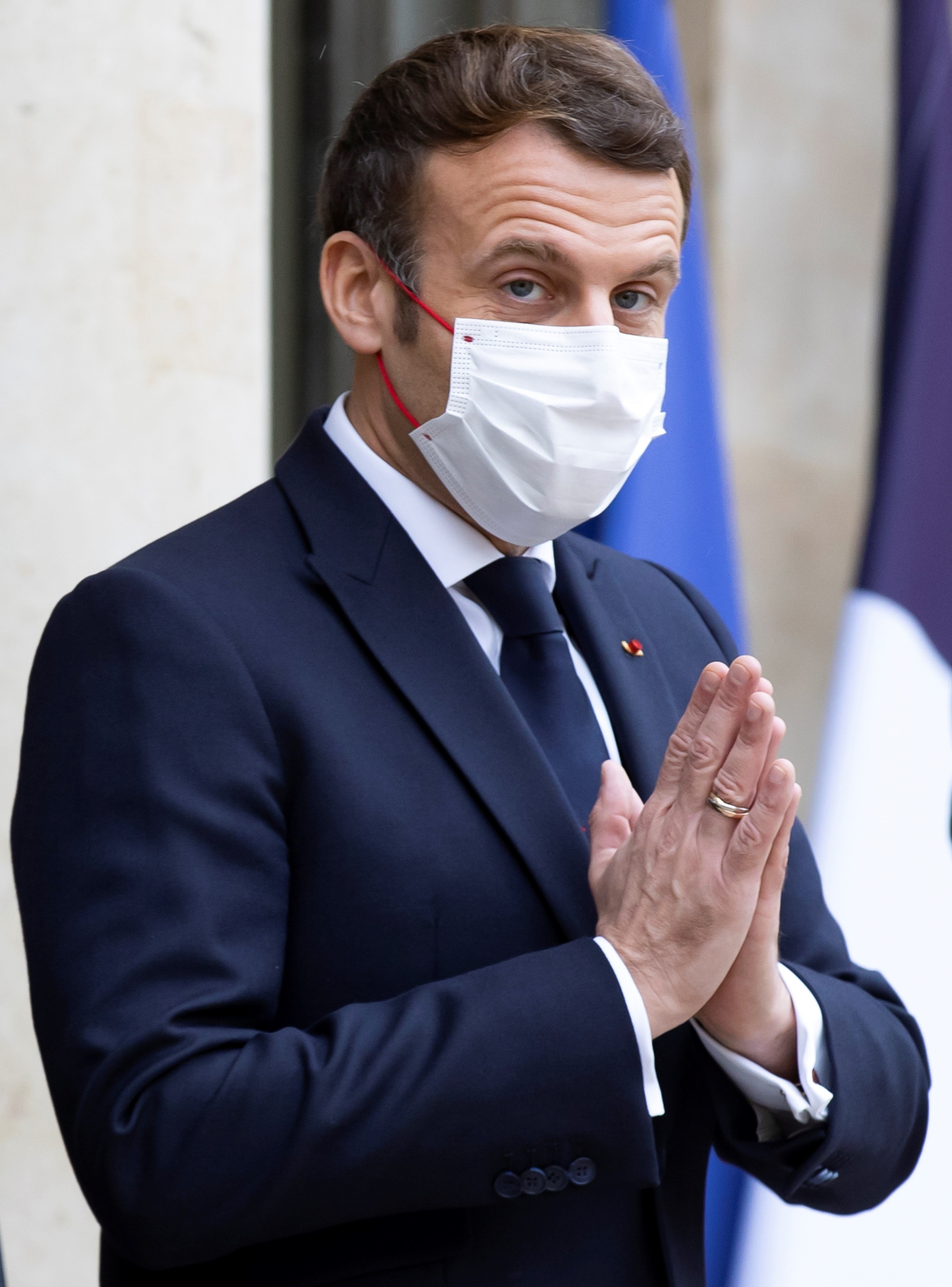 Macron, positivo por coronavirus