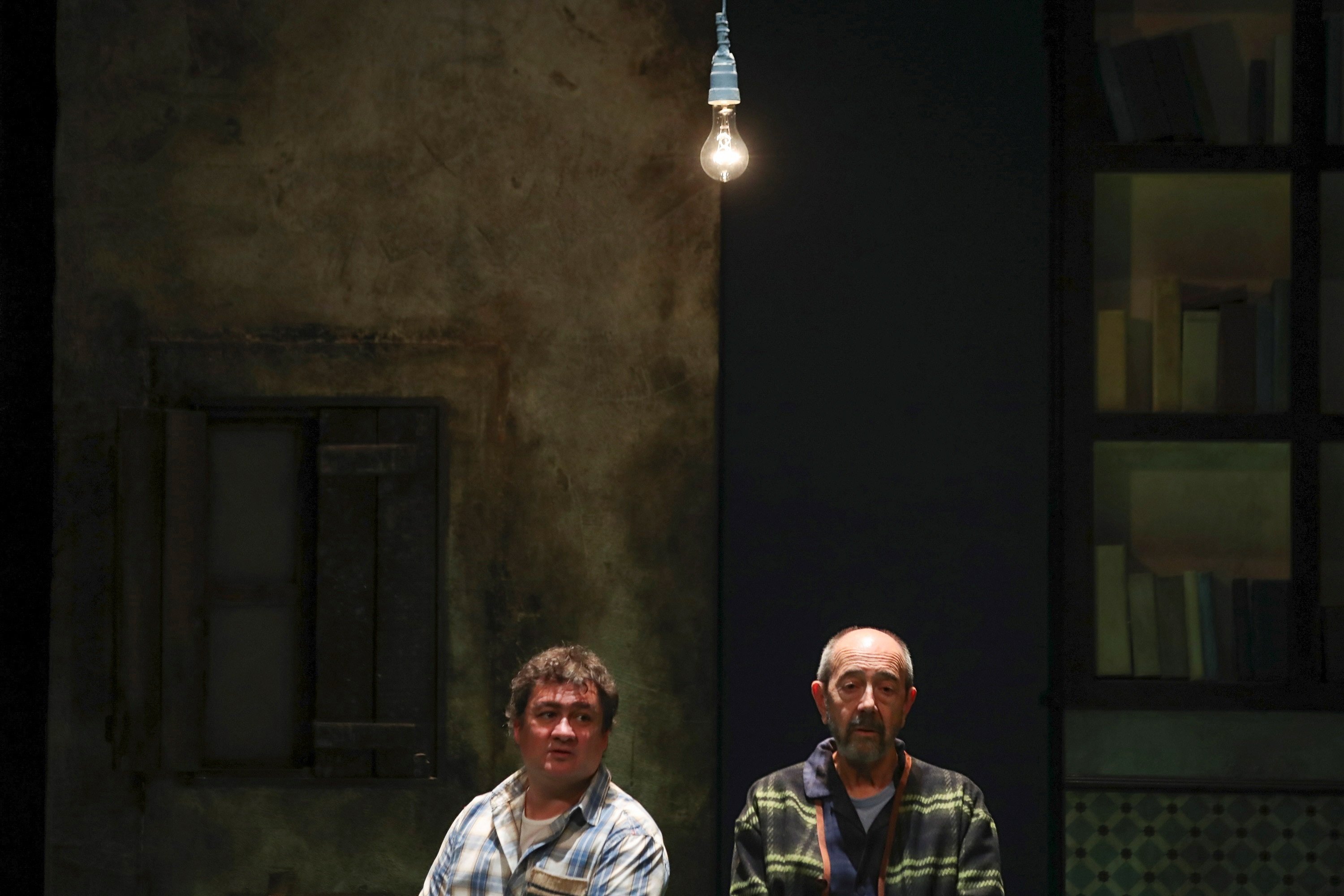 'Los asquerosos', el éxito que Jordi Galceran y Jaume Buixó han llevado al teatro