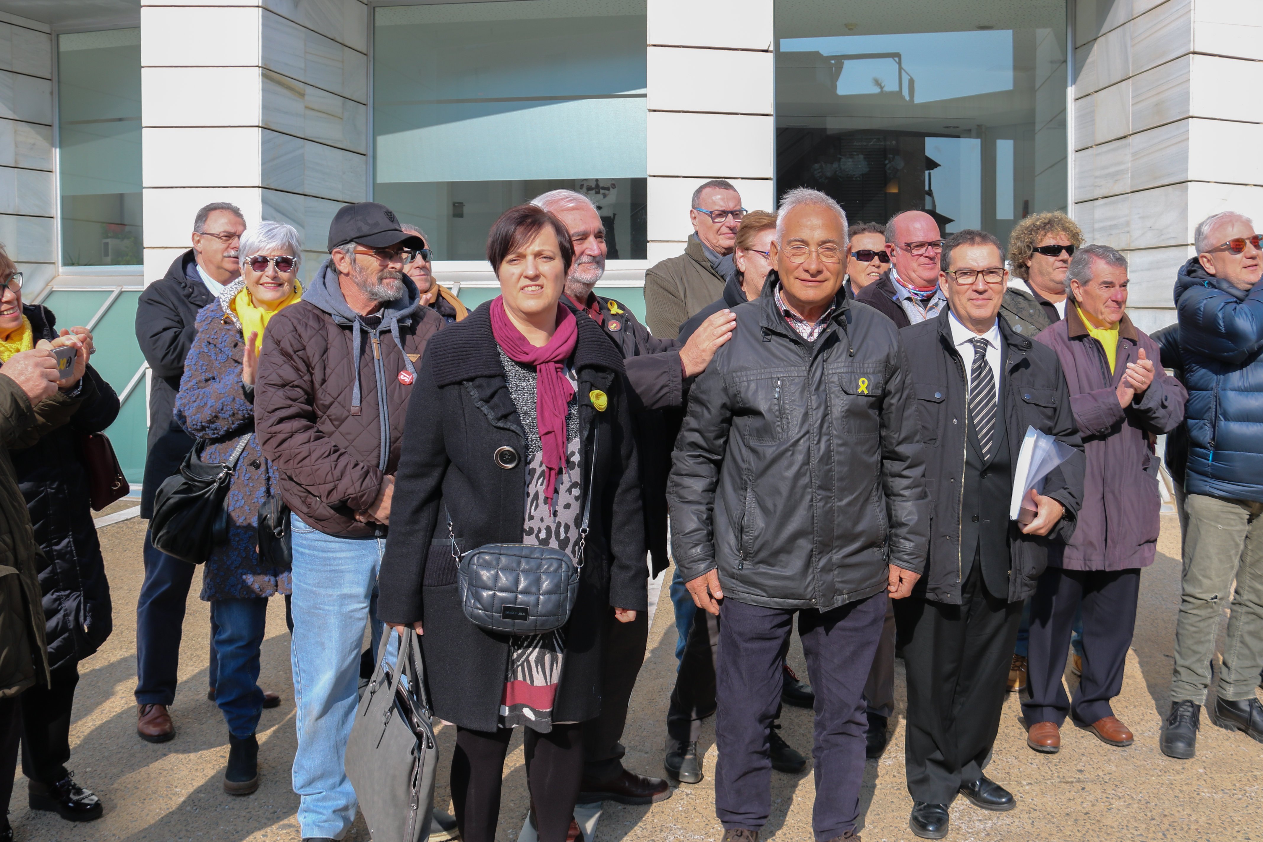 El policía que dio una patada a Enric Sirvent el 1-O en Lleida será juzgado